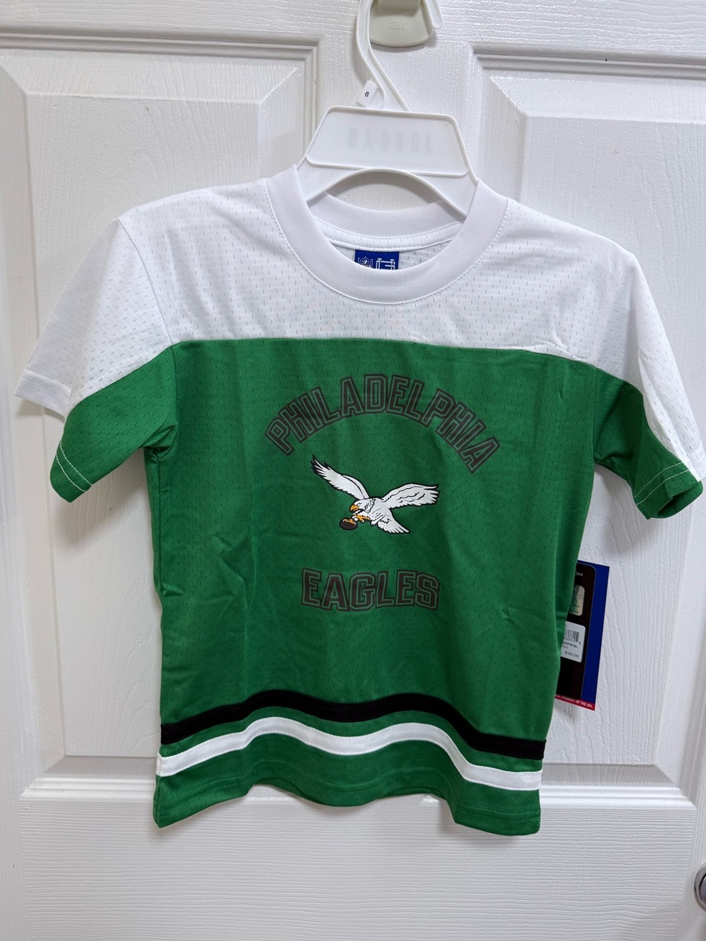 NWT Philadelphia Eagles Green & White Kids Short Sleeve Jersey Shirt, Size 5/6
